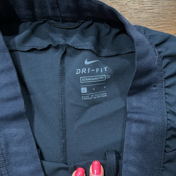 Mens Nike shorts - Picture 3 of 5